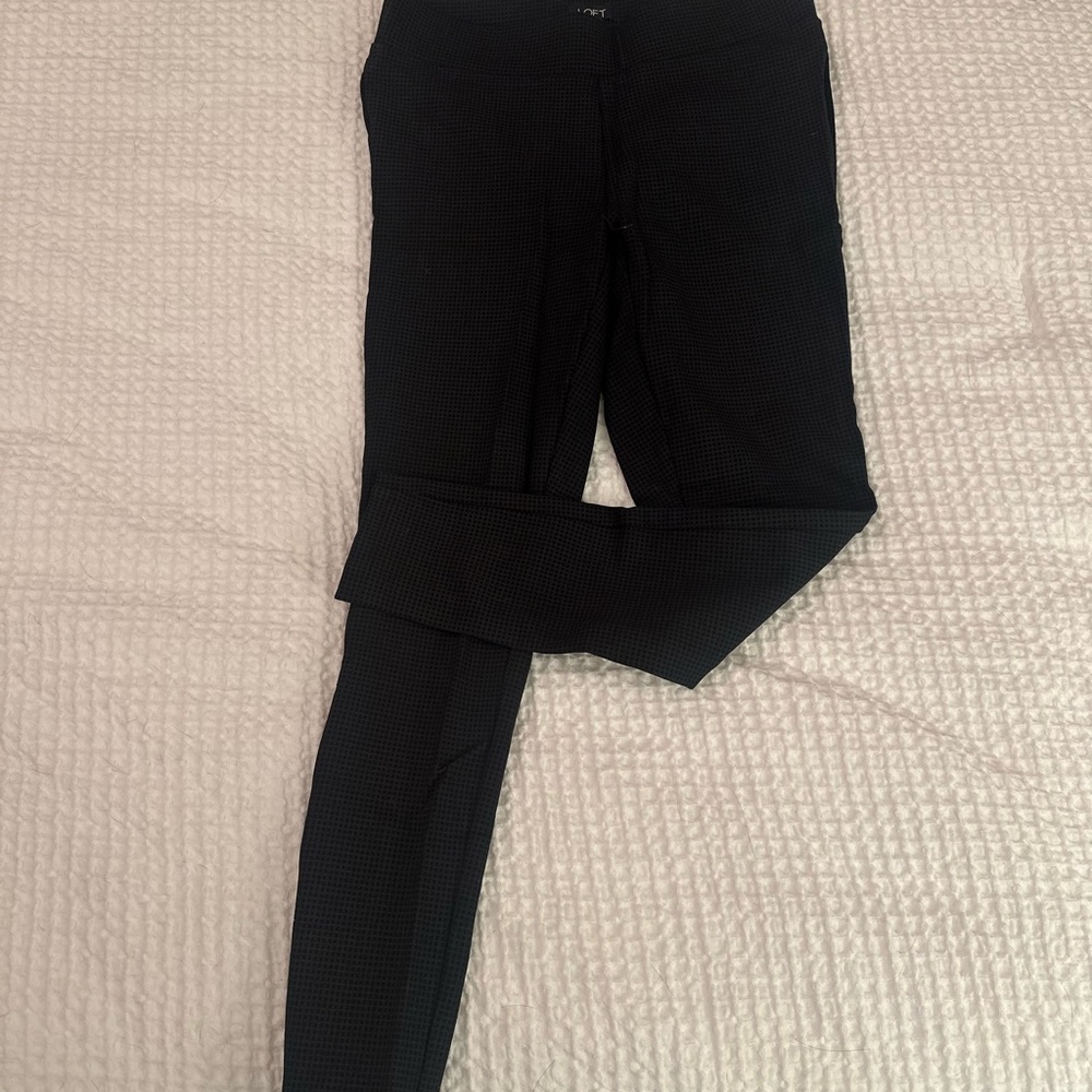 LOFT Black Pattern Leggings